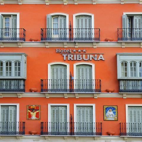 Hotell Sercotel Tribuna